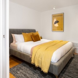 bedroom with king size bed and bedding, Mar Apartments, Marylebone, London W1