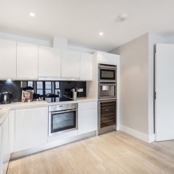 full kitchen with luxury appliances, The Strand Apartment, Covent Garden, London WC2