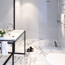 modern bathroom with shower and sink, Fitzrovia Serviced Apartments, Fitzrovia, London W1