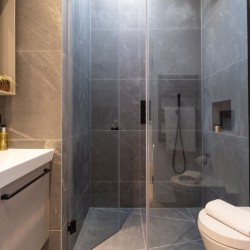 shower room, Hampstead Apartments, Hampstead, London NW3