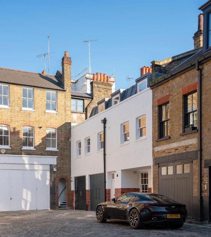 quiet mews in Marylebone, 34 Marylebone Apartments, Marylebone, London W1