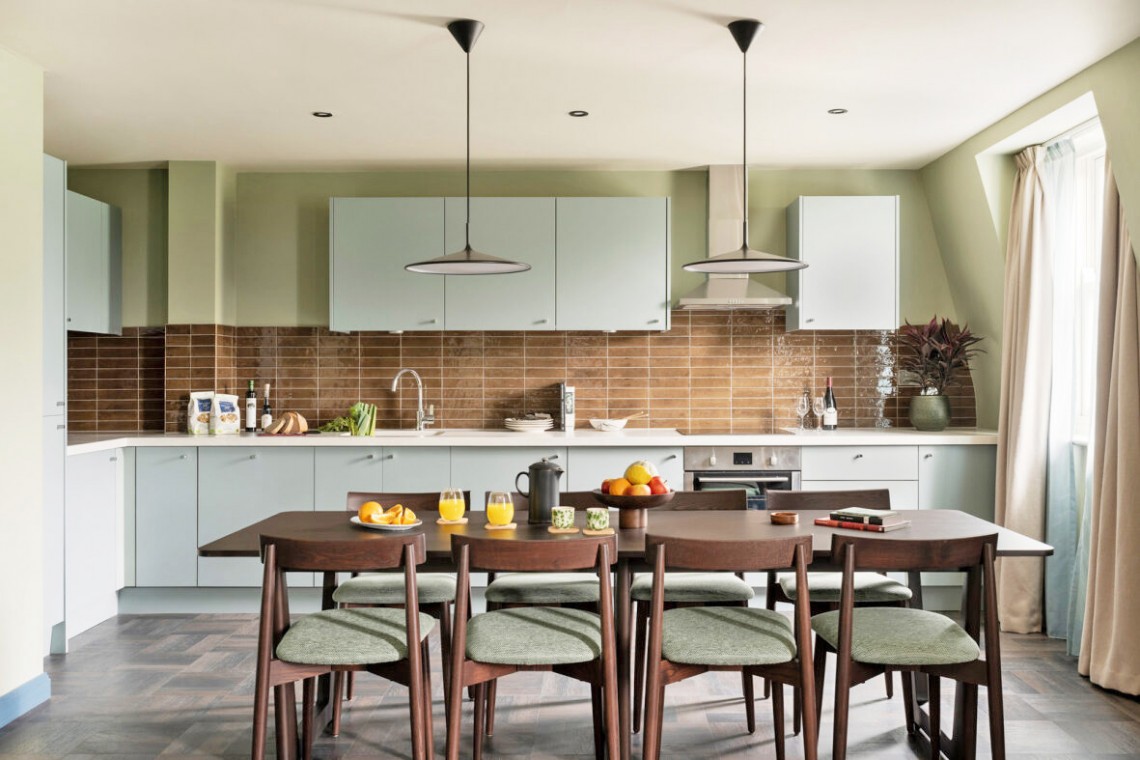 kitchen with large dining table and chairs, Cromwell Road Executive, Kensington, London SW5